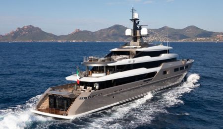 72m-Tankoa-Superyacht-Sold-YachtDealz