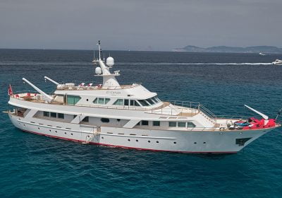 Benetti_yacht_for_sale_El-caran_22907