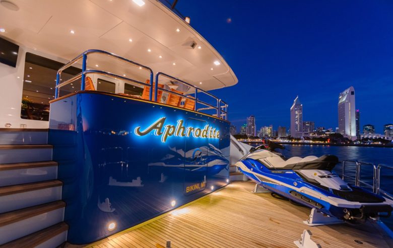 APHRODITE | 2000 128ft Aluminium Motor Yacht from American shipyard Palmer Johnson