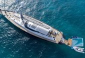 RADIANCE | 2000 37m (121′) Luxury Sailing Yacht built by Dutch shipyard Bayards