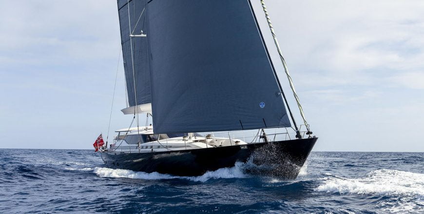 RADIANCE | 2000 37m (121′) Luxury Sailing Yacht built by Dutch shipyard Bayards