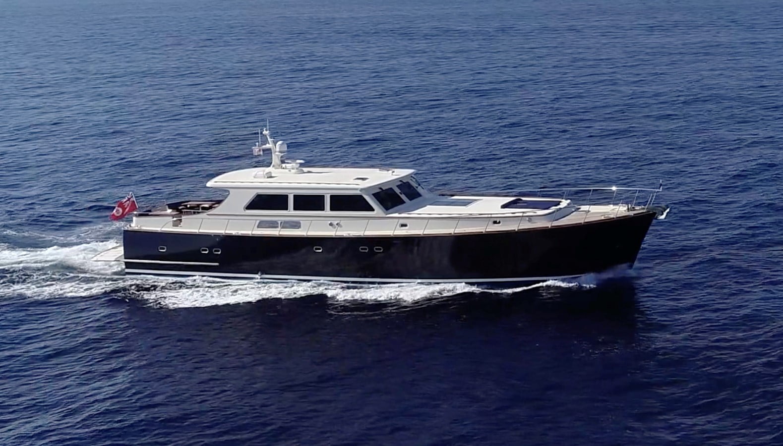 ESSENCE OF CAYMAN | 2006 85′ Mahogany Motor Yacht from Turkish shipyard VICEM