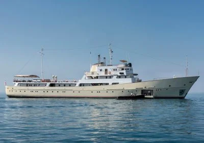 La-SultanaFor-Sale-YachtDealz01