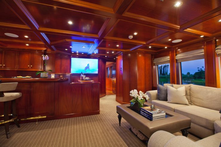 MILK & HONEY | 2003 125′ Aluminium Motor Yacht from American shipyard Palmer Johnson