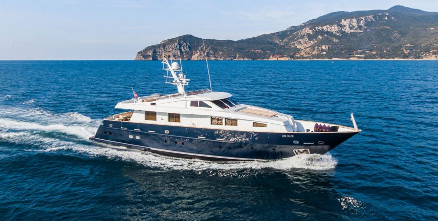 TEX | 2002 28m (92ft) Rossinavi Motor Yacht