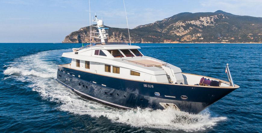 TEX | 2002 28m (92ft) Rossinavi Motor Yacht