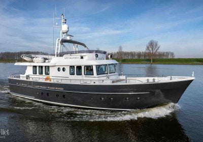 nl18.105-motor-yacht-for-sale-altena-yachting-pieter-beeldsnijder-dutch-steel-001