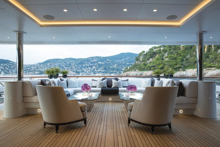 11.11 | 2015 63m (206′9″) Luxury Steel Motor Yacht from renowned Italian shipyard BENETTI