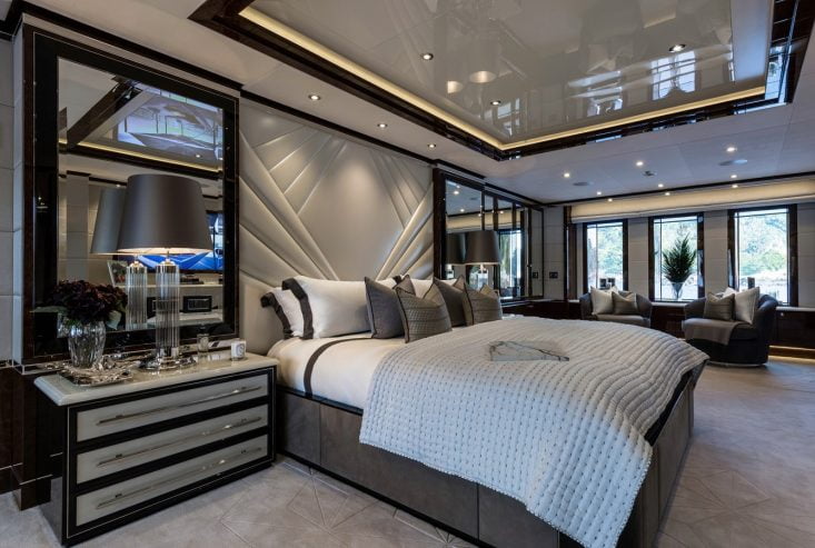 11.11 | 2015 63m (206′9″) Luxury Steel Motor Yacht from renowned Italian shipyard BENETTI