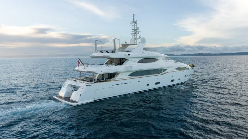 Agatha | 2006 39.01m (128′) Luxury Motor Yacht from the Italian shipyard CRN