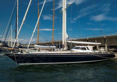 ARQUIMEDES-For-Sale-YachtDealz01