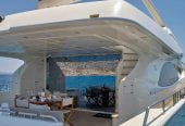 ELITE | 2004 27m (89ft) Motor Yacht from Italian shipyard FERRETTI