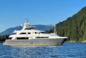 KOMOKWA | 2010 41m (135′) Tri-Deck Luxury Motor Yacht built by Horizon