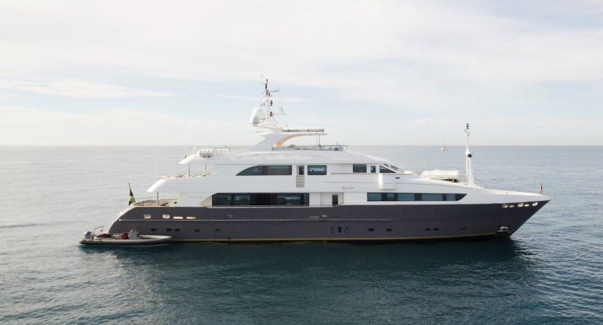 KOMOKWA | 2010 41m (135′) Tri-Deck Luxury Motor Yacht built by Horizon