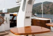 LADYAR B | 1984 26m (85ft) Steel Classic Motor Yacht from Italian shipyard CODECASA