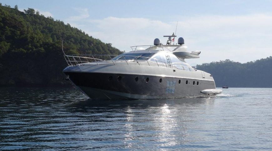 PATRIOT | 2007 27m (88ft) Luxury Motor Yacht from Italian shipyard AZIMUT