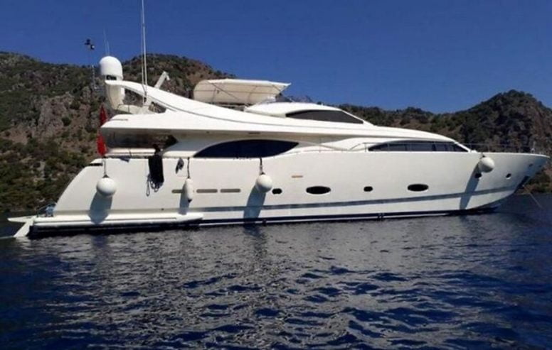 PRINCIPESSA | 2005 29m (94ft) Luxury Motor Yacht from Italian shipyard CUSTOM LINE