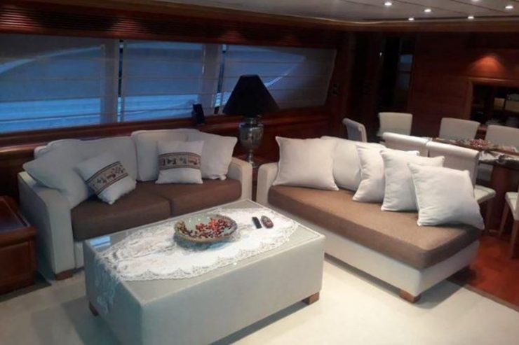 PRINCIPESSA | 2005 29m (94ft) Luxury Motor Yacht from Italian shipyard CUSTOM LINE