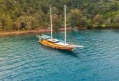 ROYAL MARIS | 2004 33m (108ft) CUSTOM Classic Style Sailing Yacht