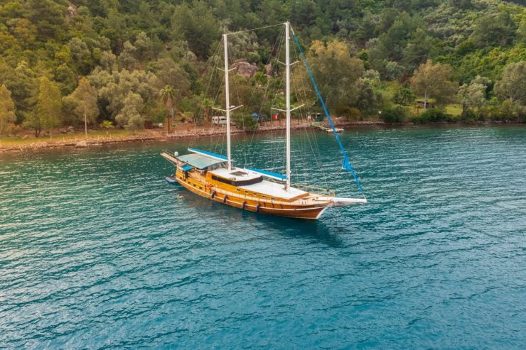 ROYAL MARIS | 2004 33m (108ft) CUSTOM Classic Style Sailing Yacht