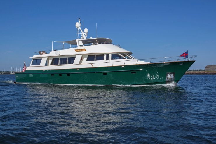 STARLIGHT | 2003 106′ (32.31m) RAY HUNT design Motor Yacht from American shipyard Palmer Johnson