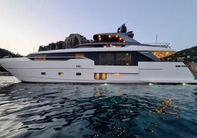 ACE-2021-95-222-29m-Motor-Yacht-from-Italian-shipyard-SANLORENZO-for-sale-YachtDealz3