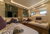 ALE.MIA | 2008 101′ 9″ (31m) Motor Yacht built by Italian Shipyard Italcraft