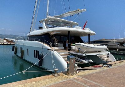 GiJa-a-2019-78-922-23.99m-Catamaran-from-SUNREEF-for-sale-YachtDealz25