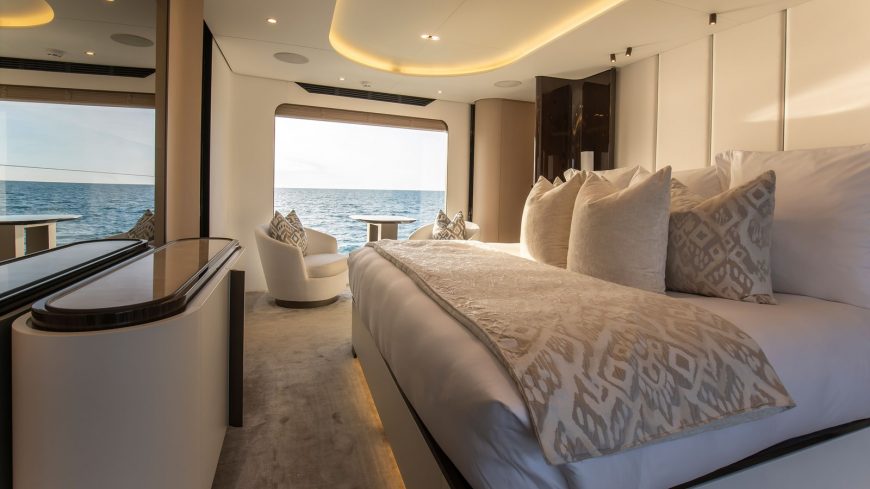 H | 2020 31m (102ft) Luxury Motor Yacht from Italian shipyard AZIMUT