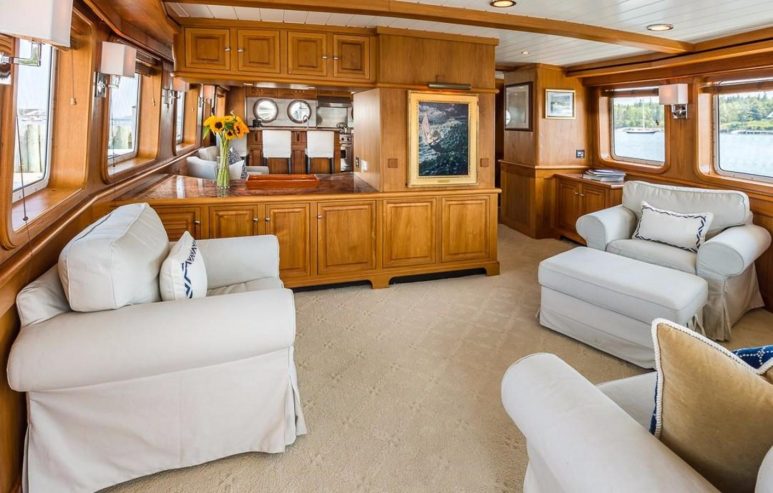 HERCULES | 2006 75′ (22.86m) Trawler Motor Yacht from American shipyard MOLOKAI STRAIT