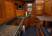 HERCULES | 2006 75′ (22.86m) Trawler Motor Yacht from American shipyard MOLOKAI STRAIT