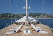 LA LUNA | 1997 53.2m (174′7″) Luxury Steel Motor Sail Yacht from Italian shipyard PERINI NAVI