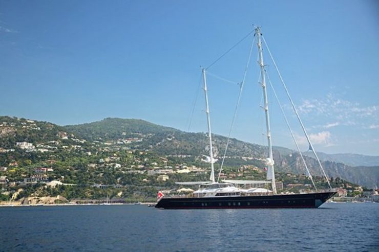 LA LUNA | 1997 53.2m (174′7″) Luxury Steel Motor Sail Yacht from Italian shipyard PERINI NAVI