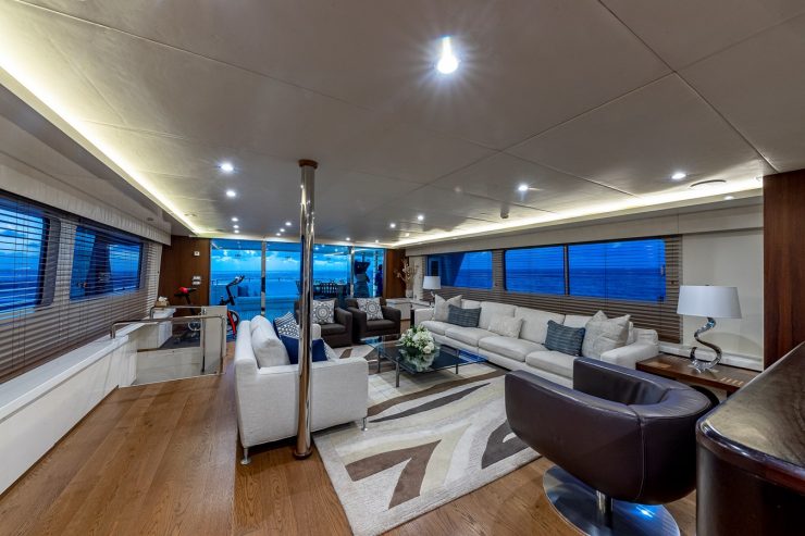 LIONSHARE | 1987 130′ (39.62m) Luxury Motor Yacht from Dutch shipyard HEESEN YACHTS