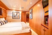 SAVANNAH | 2001 118′ (35.97m) Motor Yacht from Italian shipyard INTERMARINE