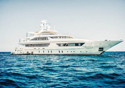 SCORPION-2015-151-46m-Motor-Yacht-from-Italian-shipyard-SANLORENZO-for-sale-YachtDealz11