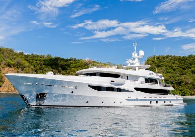 STEP-ONE-2012-180-622-55m-Steel-Luxury-Motor-Yacht-for-sale-YachtDealz16