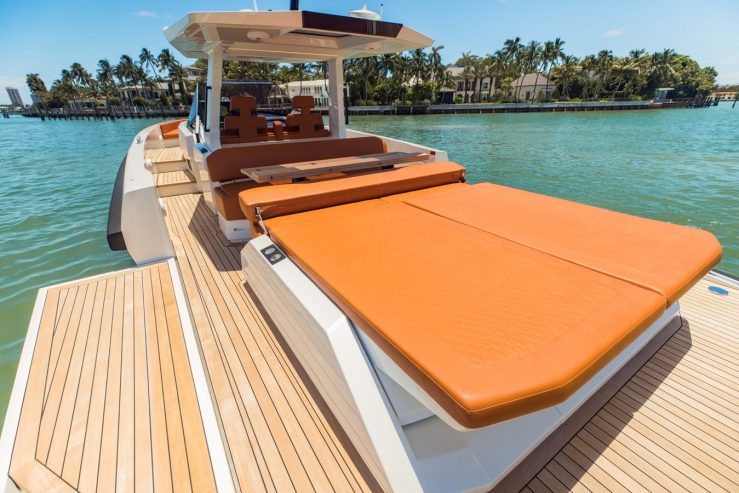 Wallytender 48 | 2022 47′ 7″ Day Cruising Motor Yacht from WALLY