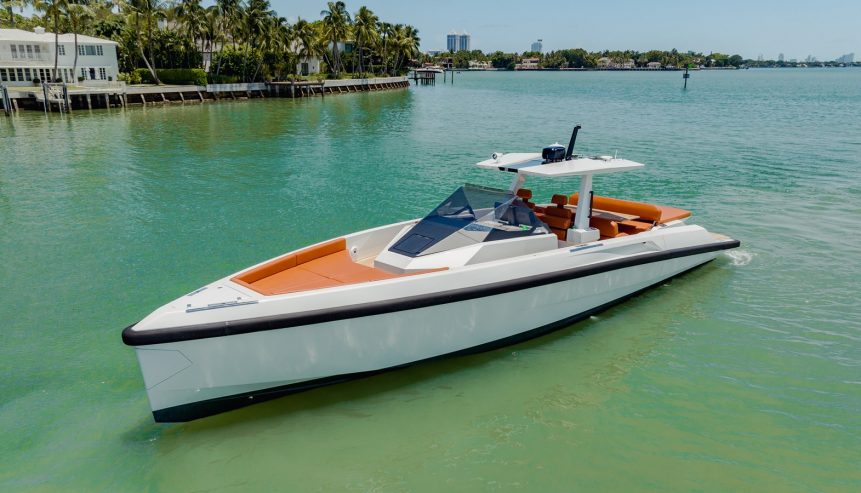 Wallytender 48 | 2022 47′ 7″ Day Cruising Motor Yacht from WALLY