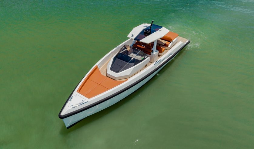 Wallytender 48 | 2022 47′ 7″ Day Cruising Motor Yacht from WALLY