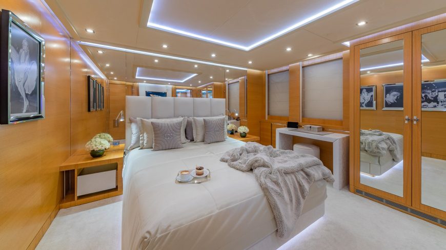 DB9 | 2010 52m (170ft) Luxury Aluminium Motor Yacht from American shipyard PALMER JOHNSON