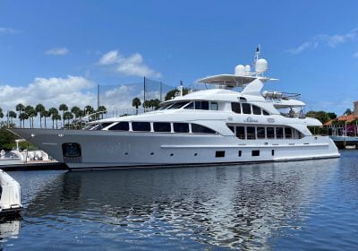 ALLORA-2011-121-122-36.91m-Luxury-Motor-Yacht-from-renowned-Italian-shipyard-BENETTI-for-sale-YachtDealz1