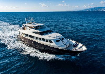 ARISTON-FIVE-G85-2005-78′-24m-Flybridge-Motor-Yacht-from-Italian-shipyard-Gianetti-Yachts-for-sale-YachtDealz17