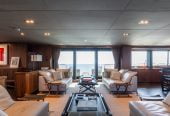 DESEO | 2014 40m (132ft) Luxury Motor Yacht from British shipyard SUNSEEKER