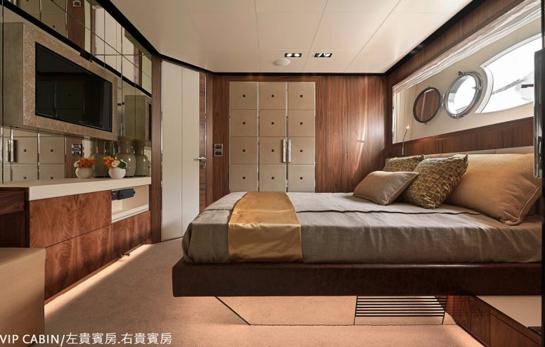 ESTHER 7 2014 33.5m (109′11″) Luxury Flybridge Motor Yacht from Taiwanese shipyard HORIZON