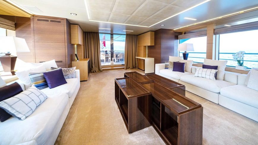 FREEDAY | 2014 40.23m (131.95ft) Luxury Motor Yacht built by Italian shipyard BENETTI