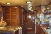 FREEMONT | 1983 / 2017 114′ 10″ / 35m Classic Benetti Steel Hull Motor Yacht