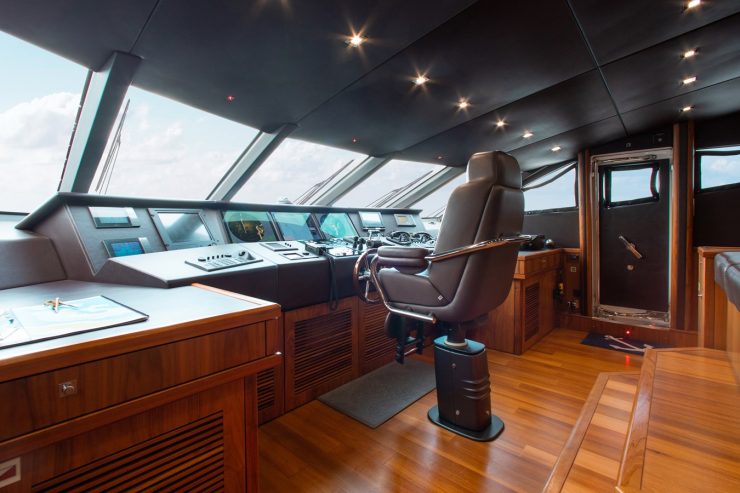 MARIN | 2014 131′ 5″ (40.06m) Luxury Motor Yacht from British shipyard SUNSEEKER