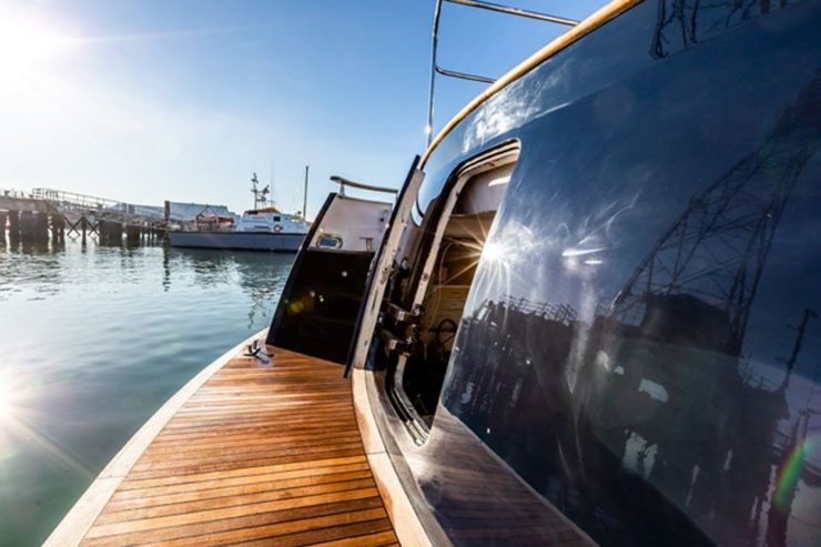 MRS ROBINSON | 2002 84′ 6″ / 25.76m Stephen Seaton design Explorer Motor Yacht from shipyard Troy Marine