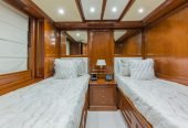 Namaste | 2013 122′ (37.19m) Motor Yacht from Italian shipyard BENETTI